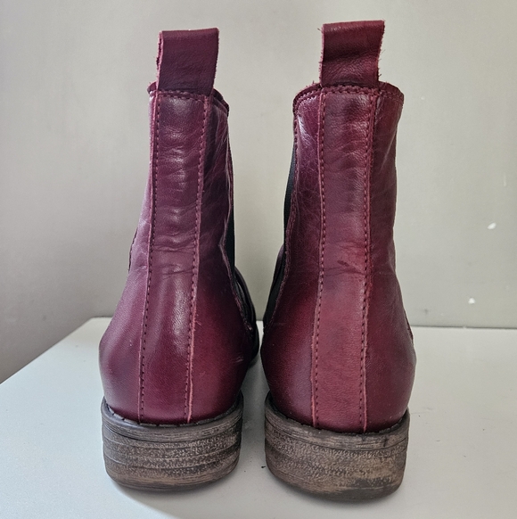 Miz Mooz Burgundy Ankle Boots - Picture 5 of 7